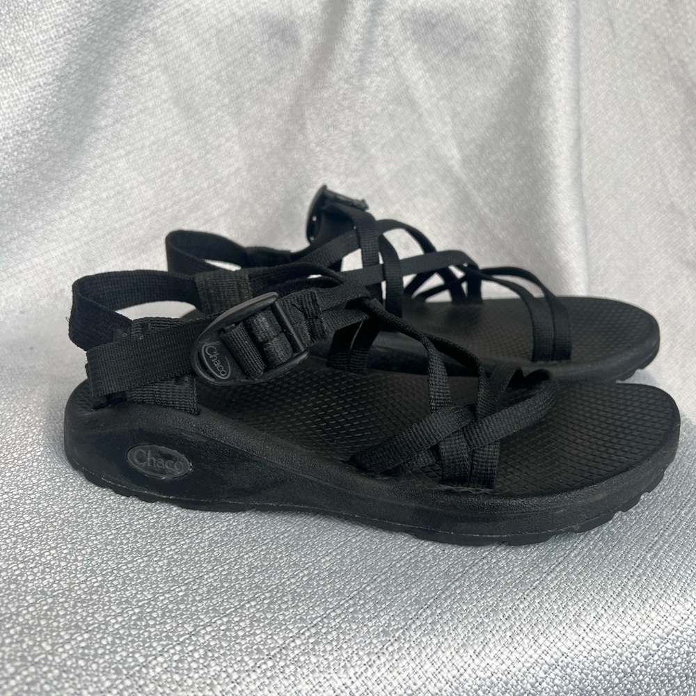 Chaco Women's Black Adjustable Strappy Sandals - Picture 4 of 12